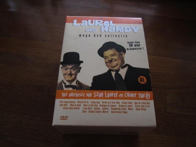 12x DVD Komisch., Alle leeftijden, Ophalen of Verzenden, Zo goed als nieuw, Boxset