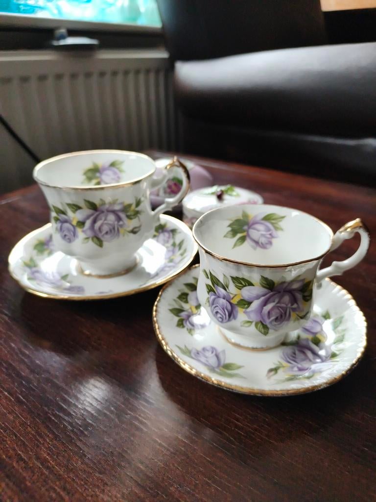 Engelse Paragon porselein thee en koffie kopjes., Verzamelen, Ophalen of Verzenden, Zo goed als nieuw, Porselein, Kop en/of schotel
