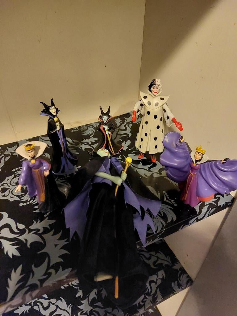 Disney  poppetjes, Verzamelen, Disney, Ophalen of Verzenden, Overige figuren, Zo goed als nieuw, Beeldje of Figuurtje