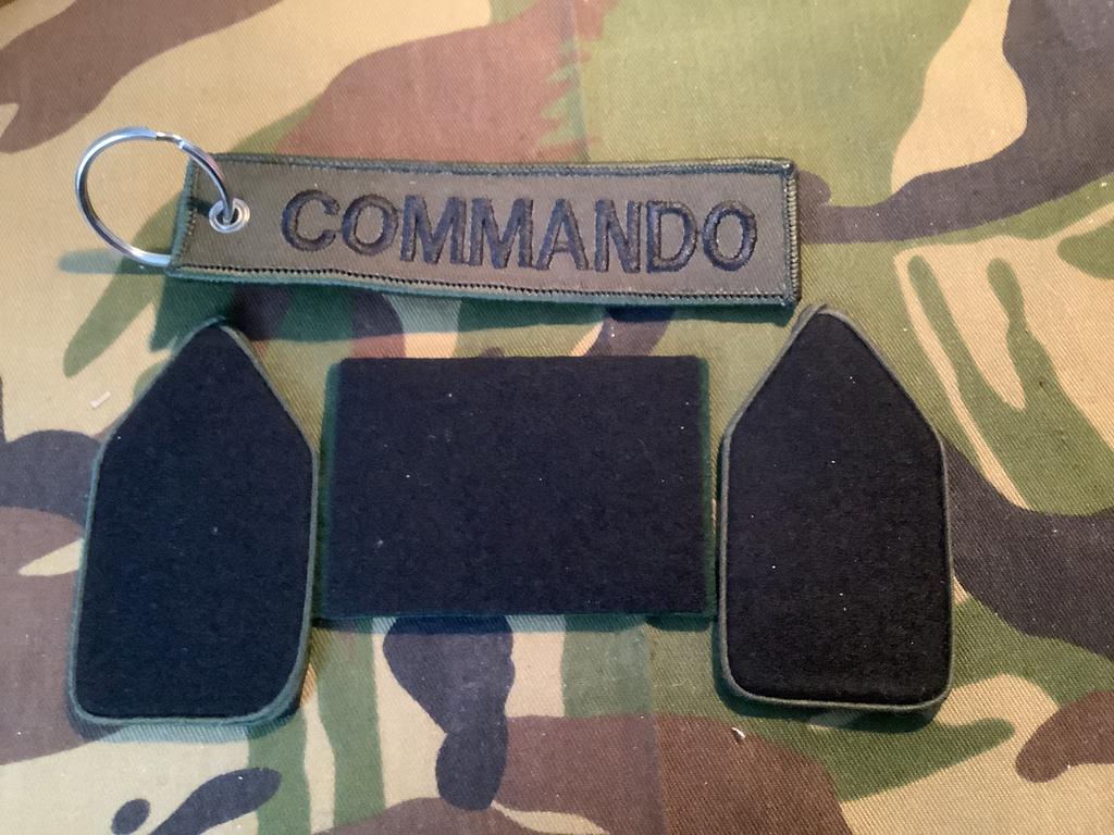 Set nieuwe KCT emblemen, Ophalen of Verzenden, Landmacht, Nederland, Embleem of Badge