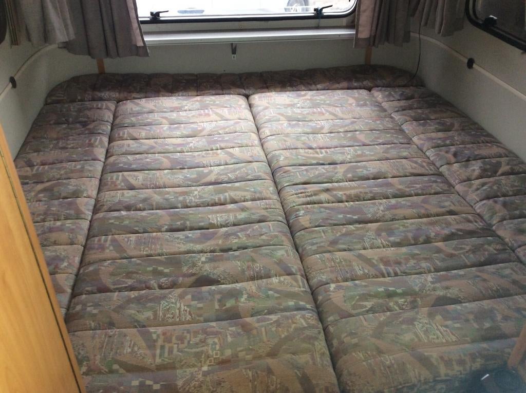 Bank/ Bedkussens en Troll EriibaTroll, Caravans en Kamperen, Caravan accessoires, Ophalen