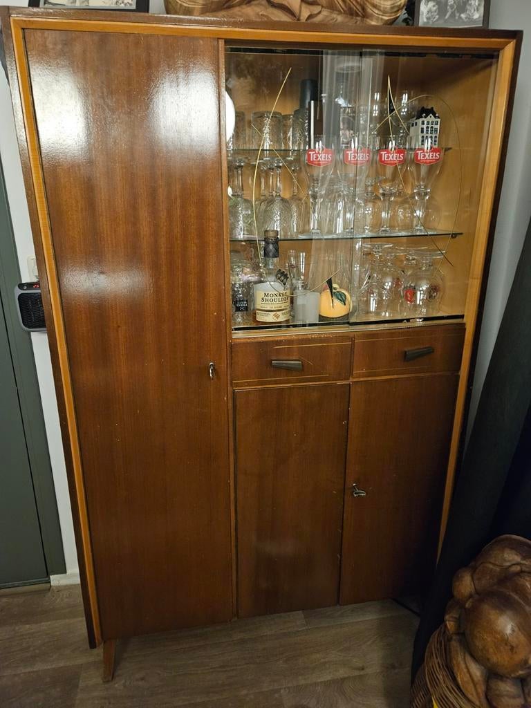 Vitrine kast jaren 50 of 60 ., Huis en Inrichting, Kasten | Vitrinekasten, Ophalen, Gebruikt, 50 tot 100 cm, 150 tot 200 cm