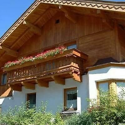 Zomer mooi ingericht 6 pers.huis met tuin.  Nabij badesee