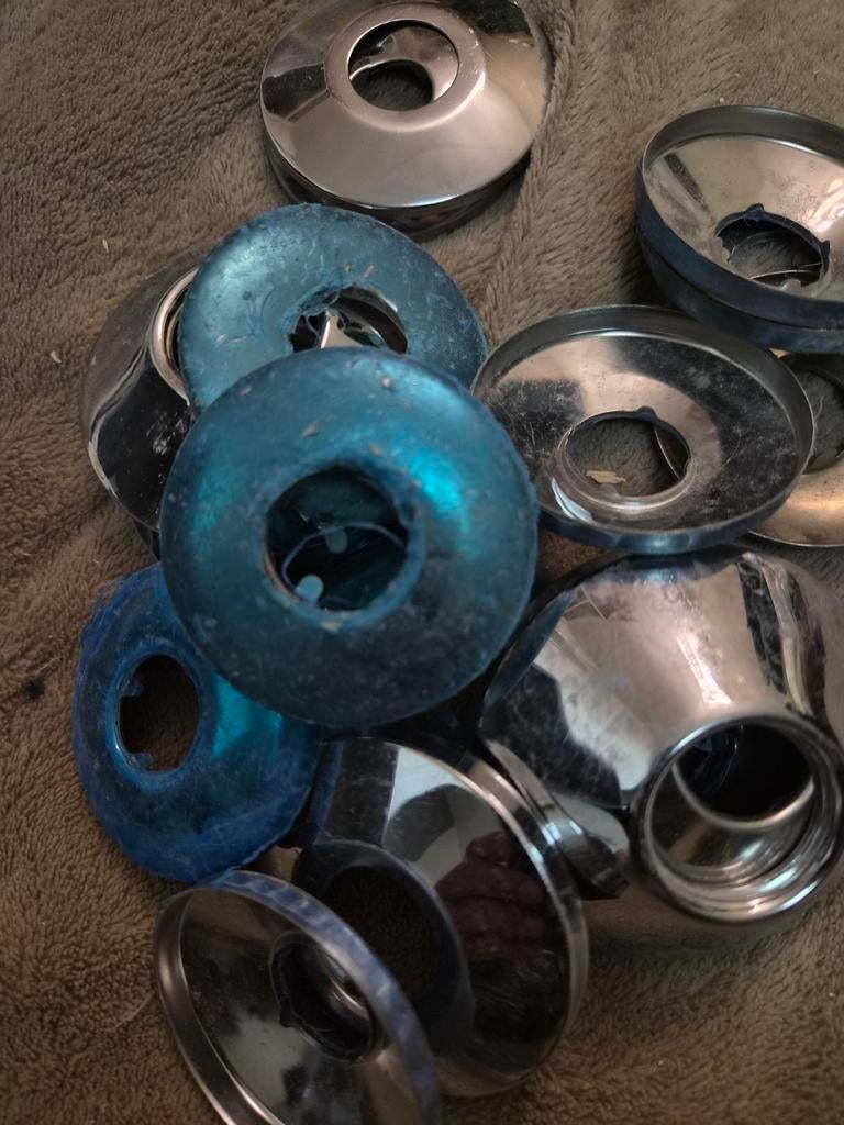 Diverse Badkamer Onderdelen, Doe-het-zelf en Verbouw, Compressors, Ophalen of Verzenden