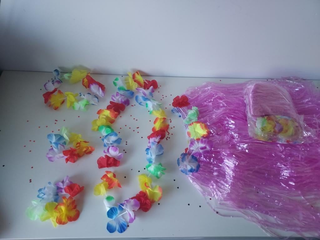 Carnavals set kleding hawaai maat m- l, Ophalen of Verzenden, Nieuw, Carnaval