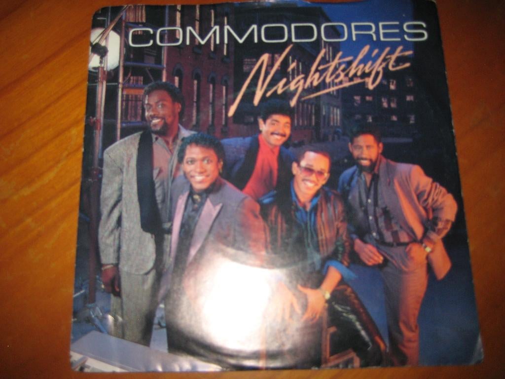 Coomodores: Nightshift, Ophalen of Verzenden, Zo goed als nieuw, Pop, Single