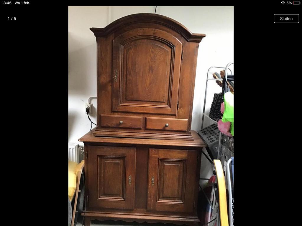 Eikenhouten buffet-, keuken-, servieskast gratis afhalen, Antiek en Kunst, Ophalen