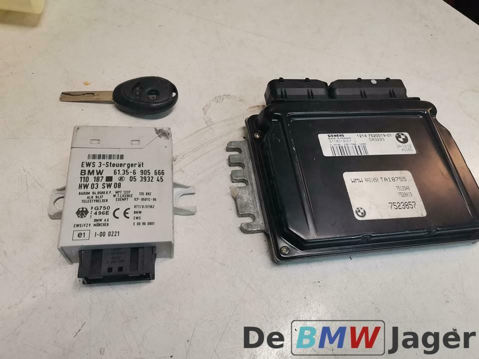 DME met EWS en sleutel Mini One R50 W10 7520019, Gebruikt, Mini, Ophalen of Verzenden