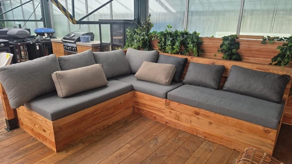 Showroommodel Houten hoekbank loungeset