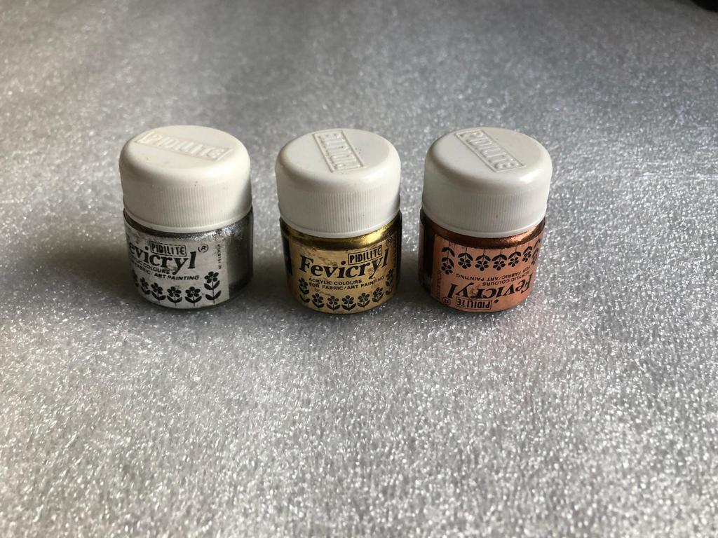 FEVICRYL - TEXTIELVERF POEDER - 1.25 per flesje, Ophalen of Verzenden, Zo goed als nieuw