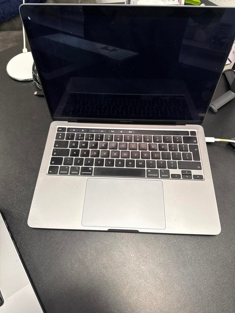 MacBook Pro 13-inch (2020) - Zo goed als nieuw, MacBook Pro, 256 GB, 2 tot 3 Ghz, Qwerty