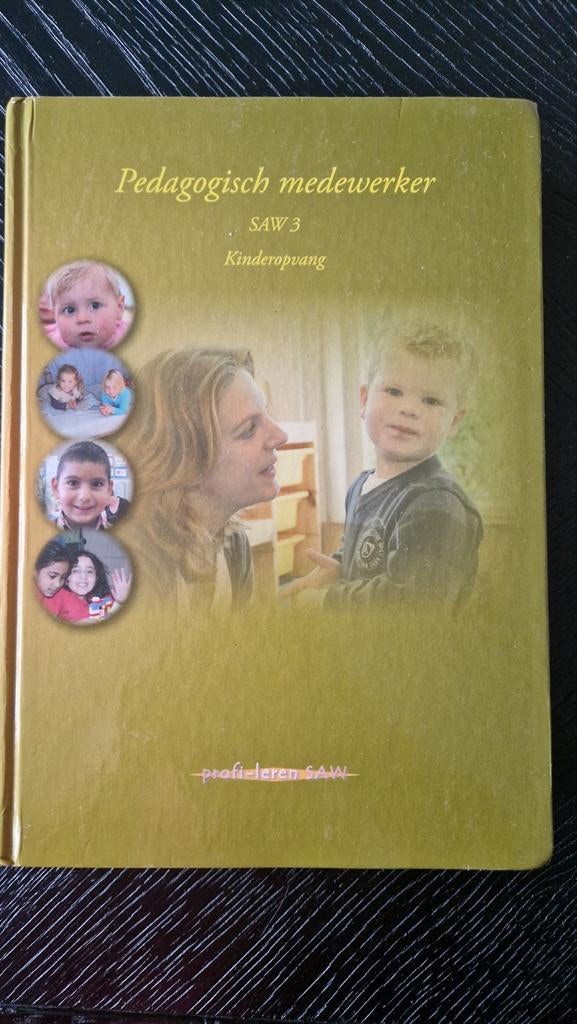 Pedagogisch medewerker kinderopvang SAW 3, Ophalen of Verzenden, Zo goed als nieuw