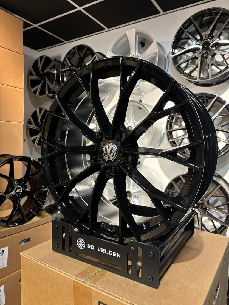 19 inch velgen voor Volkswagen “Warmenau” look R LINE golf 8, 19 inch, Velg(en), Nieuw, Ophalen of Verzenden