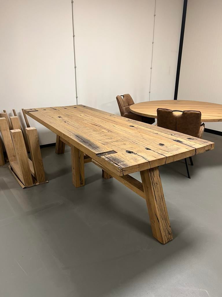 Wagonhouten tafel 260x96