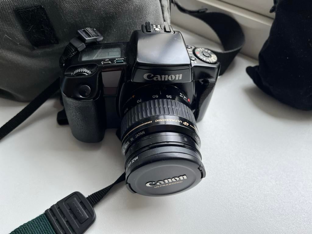 Canon EOS 100 Analoge Cameraset met Accessoires, Audio, Tv en Foto, Fotocamera's Analoog, Ophalen, Gebruikt, Spiegelreflex, Canon