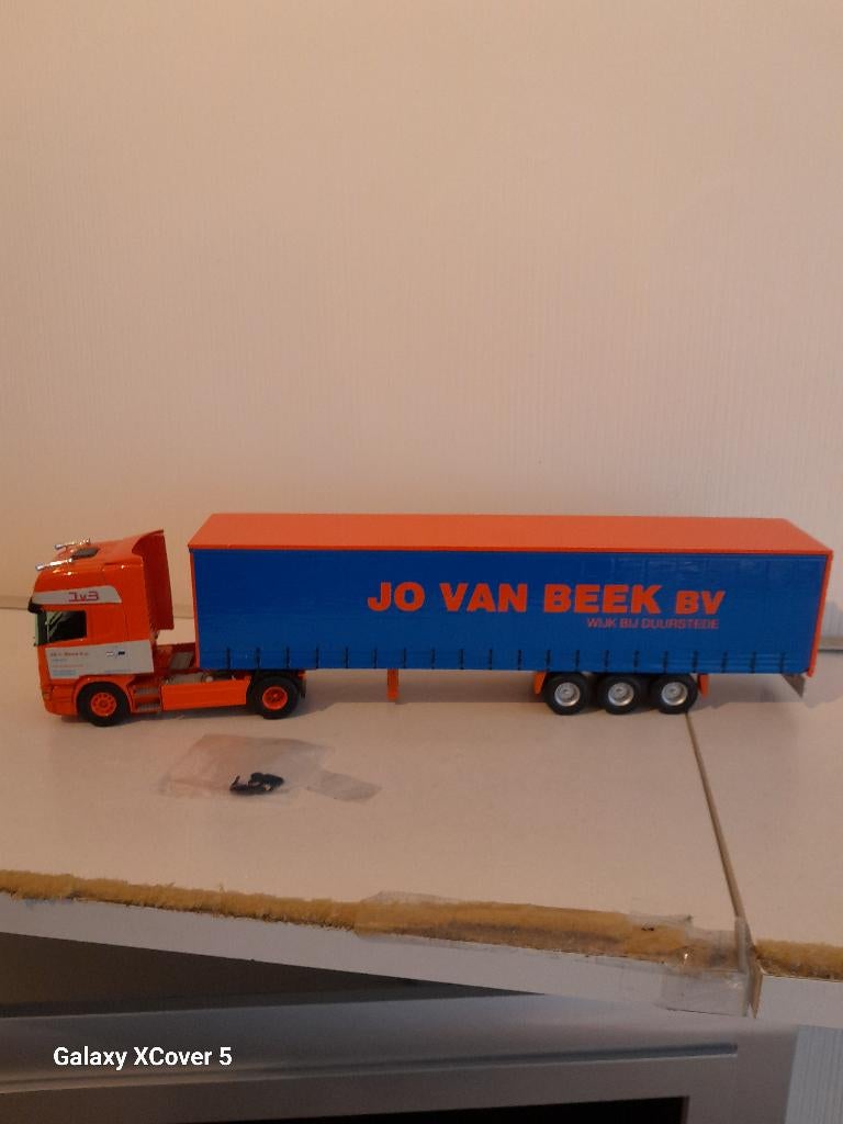 Scania 144 L 420, Hobby en Vrije tijd, Modelauto's | 1:50, Ophalen of Verzenden, Nieuw, Bus of Vrachtwagen, Tekno