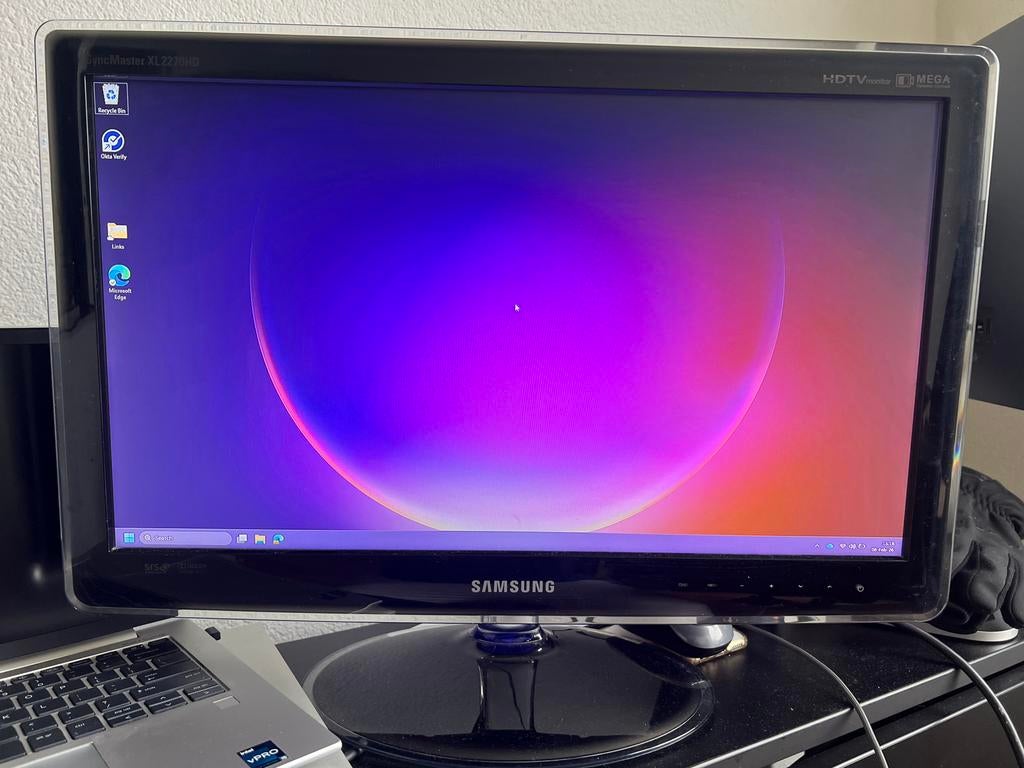 Samsung 22” Monitor, HDMI, Full HD, Zo goed als nieuw, Ingebouwde speakers