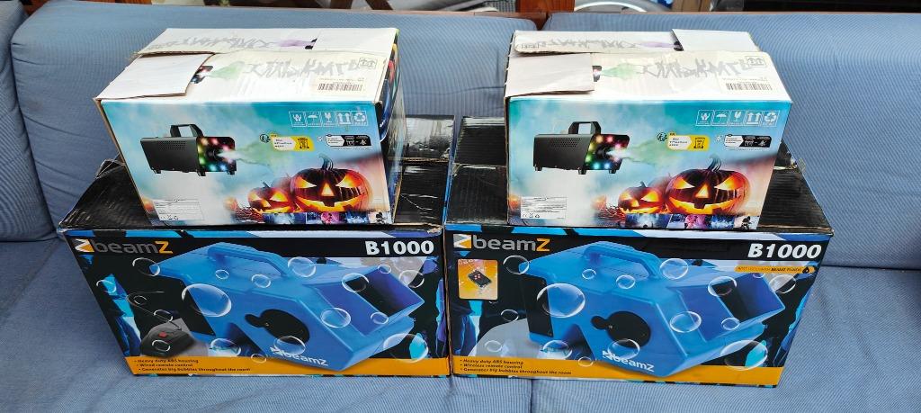 Rookmachine of bellenblaas machine te huur. Halloween, Hobby en Vrije tijd, Feestartikelen | Verhuur, Ophalen, Zo goed als nieuw