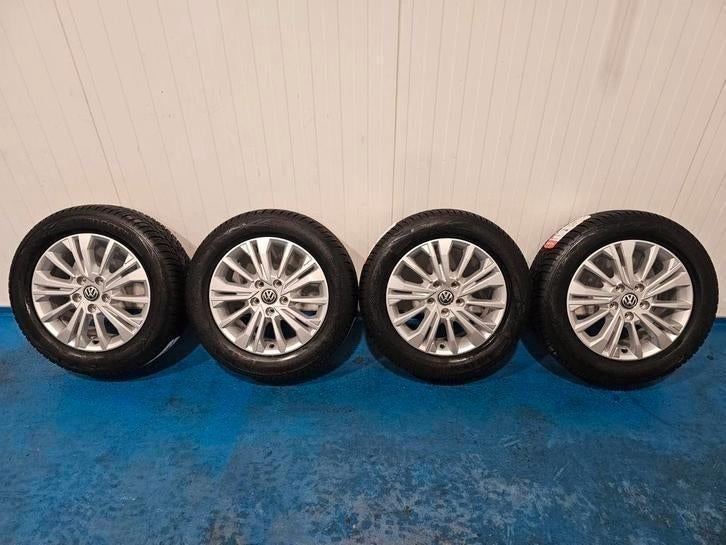 ❄️NIEUWE originele VW Aracaju velgen WINTER 17 INCH T5 T6 T7, Banden en Velgen, Nieuw, 17 inch, 235 mm