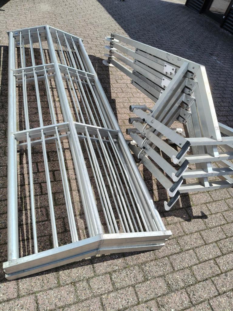 RSS dakrandbeveiliging hellend dak randbeveiliging 9 meter, Doe-het-zelf en Verbouw, Steigers, Ophalen, Overige typen, 5 meter of hoger
