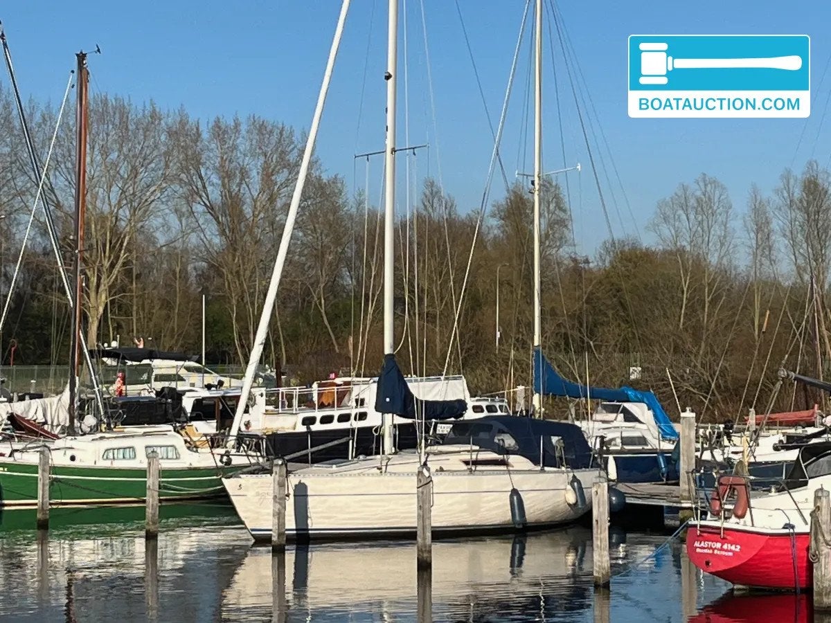 Beneteau First 30 nu in de online veiling., Watersport en Boten, 3 m, 9 m, 1.90 meter, Tourjacht of cruiser