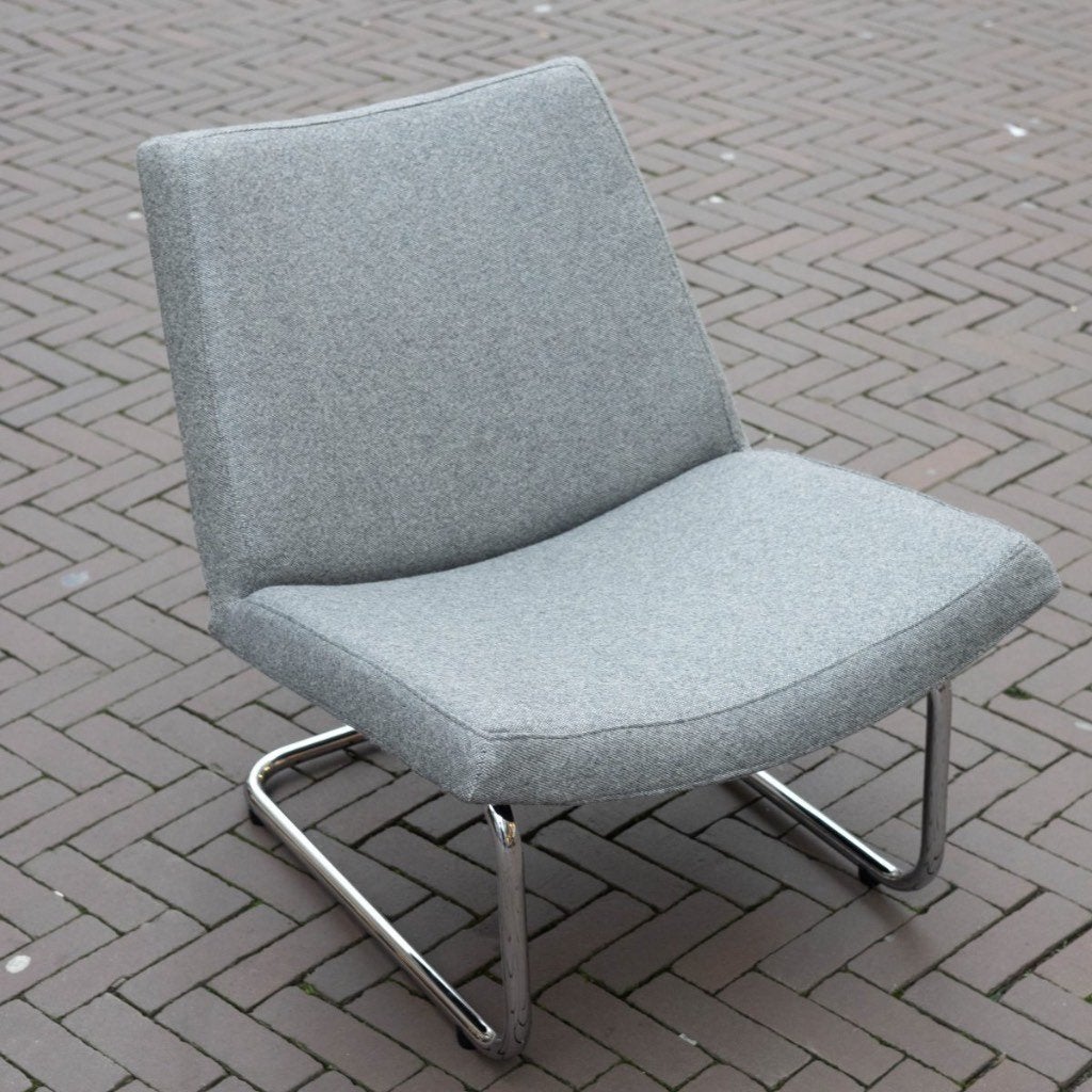 Eigen collectie kuipfauteuil grijs, Ophalen of Verzenden, Nieuw, Stof, Minder dan 50 cm