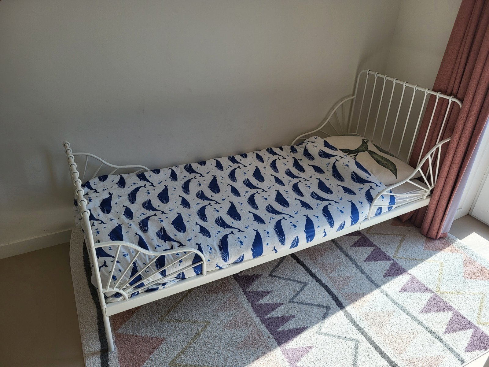 Ikea meegroeibed Minnen + lattenbodem & foammatras, 70 tot 85 cm, Zo goed als nieuw, 180 cm of meer, Ophalen