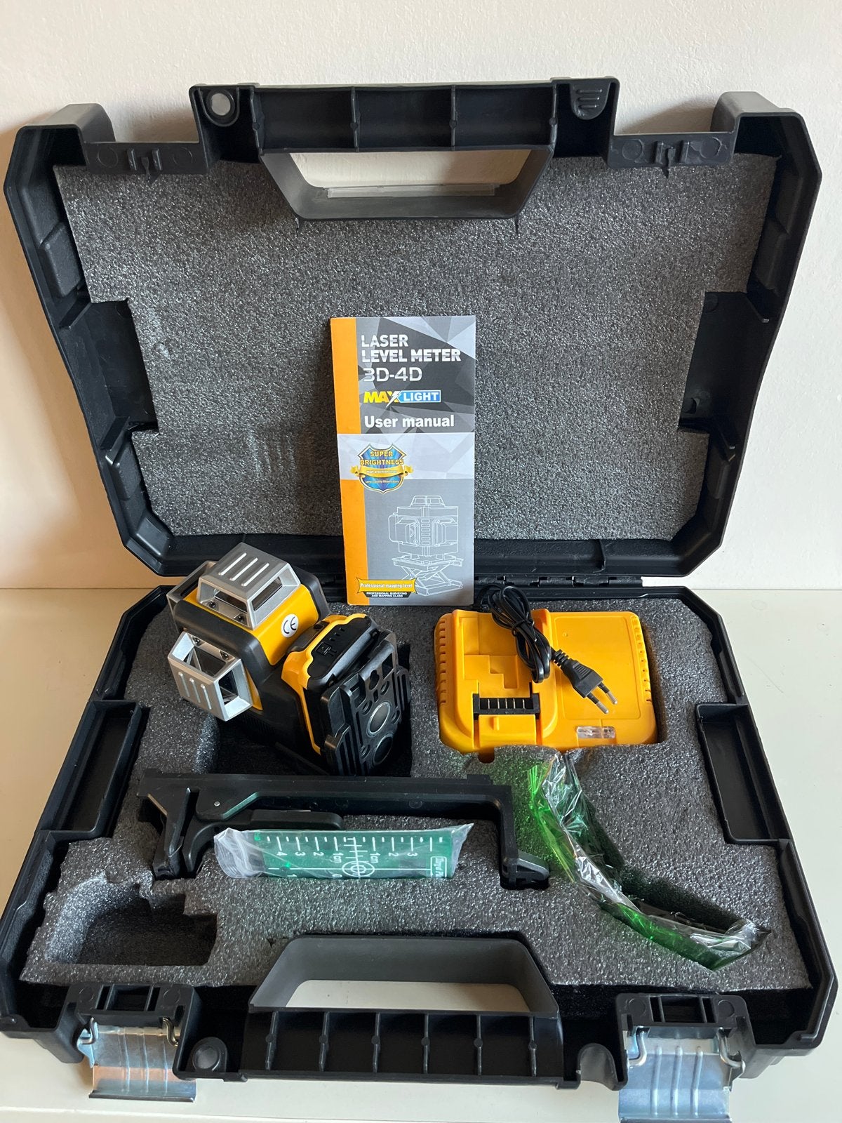 Maxlight Groene Kruislijnlaser 3D-4D met Koffer, Ophalen of Verzenden, Nieuw