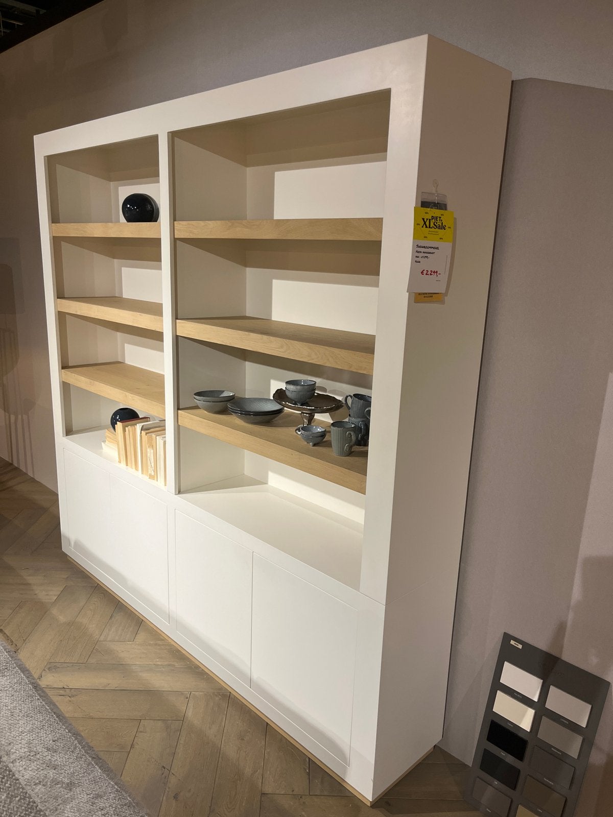 Showroommodel Freya vakkenkast - Piet Klerkx Waalwijk, Huis en Inrichting, Ophalen, Eikenhout, Zo goed als nieuw, 200 cm of meer