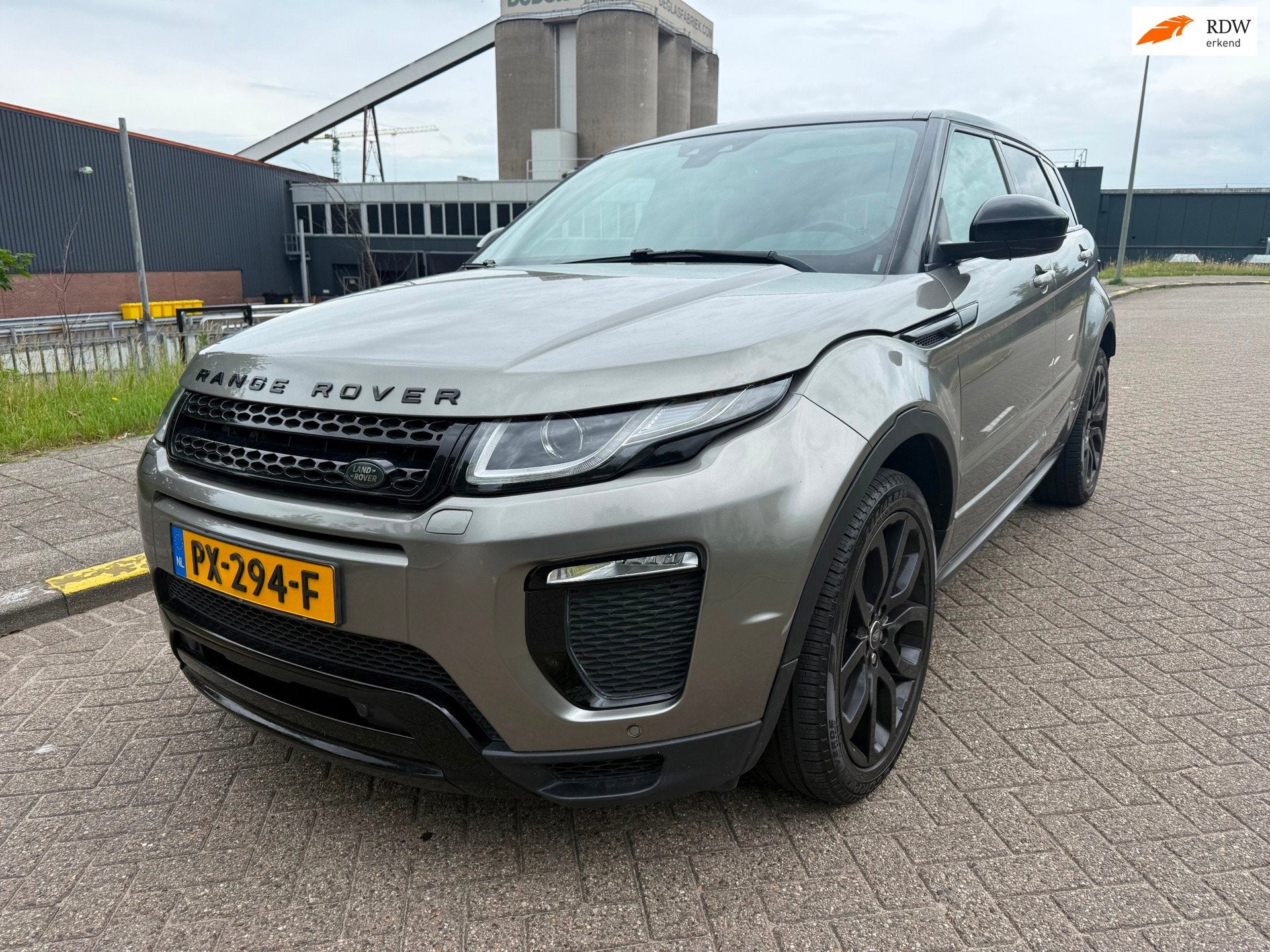 Land Rover Range Rover Evoque 2.0 Si4 HSE Dynamic, Auto's, Dealer onderhouden, 4 cilinders, Bedrijf, Vierwielaandrijving