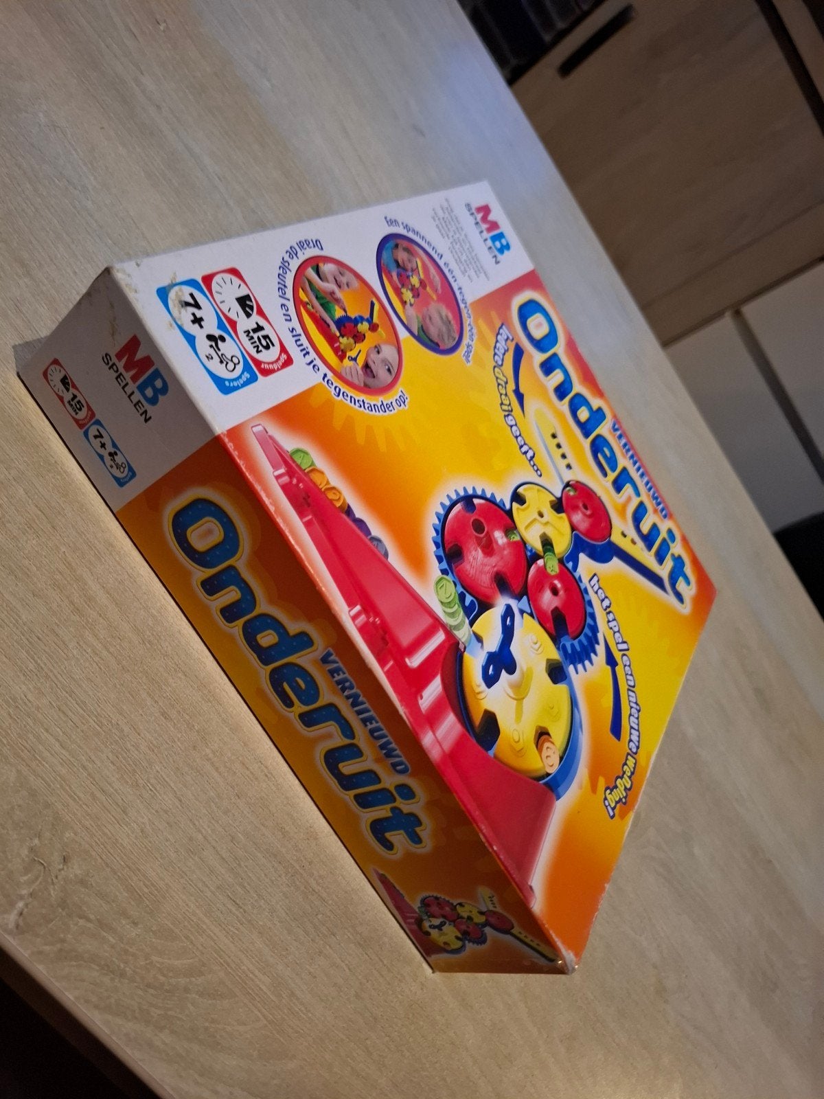 Onderuit bordspel - MB Spellen - Zo goed als nieuw, MB Spellen, Een of twee spelers, Ophalen of Verzenden, Zo goed als nieuw