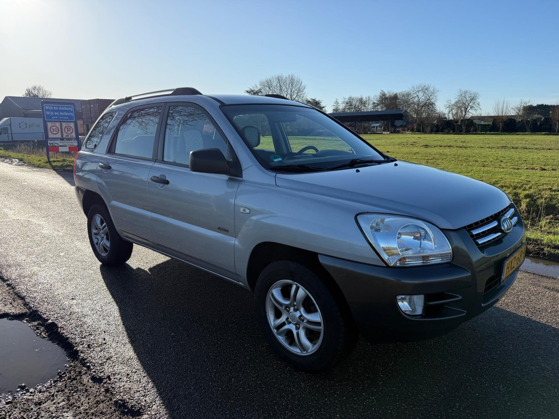 Kia SPORTAGE 2.0 CVVT X-treme 4WD 4x4 Uniek ! Export, Auto's, Kia, Stof, Gebruikt, 4 cilinders, Bedrijf