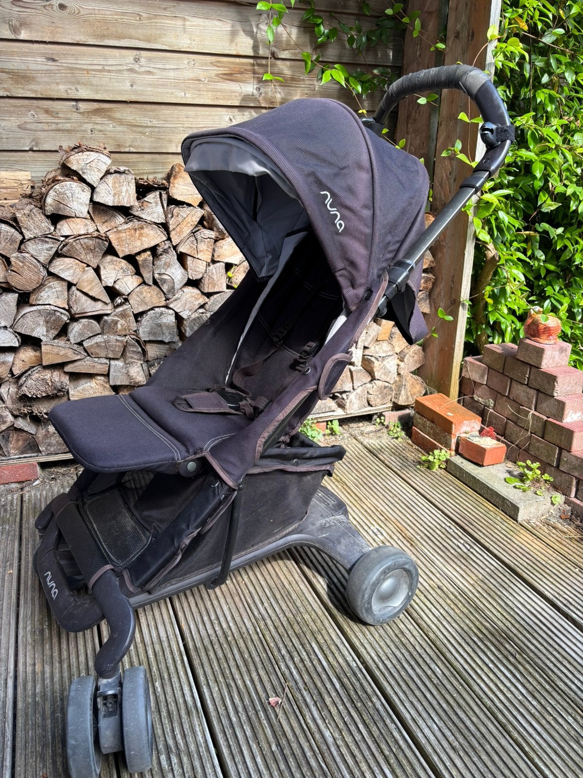 Buggy merk Nuna, Kinderen en Baby's, Buggy's, Ophalen, Gebruikt, Overige merken, Zonnekap