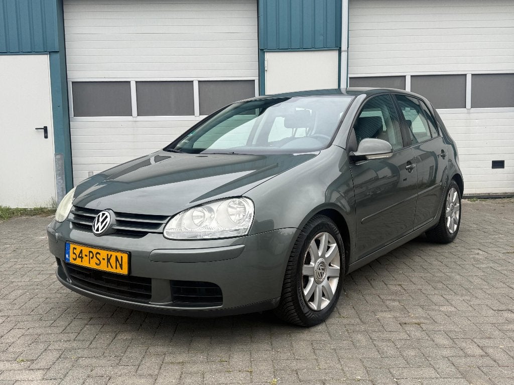 Volkswagen Golf 2.0 FSI Sportline | Nwe APK | Goede conditie, Auto's, Volkswagen, 1254 kg, 4 cilinders, 1984 cc, Origineel Nederlands