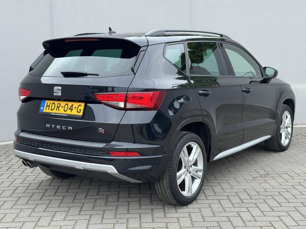 SEAT Ateca 1.5 TSI FR Business Intense / Elekt. Wegklapbare, Auto's, Seat, 4 cilinders, 150 pk, Zwart, 19 km/l