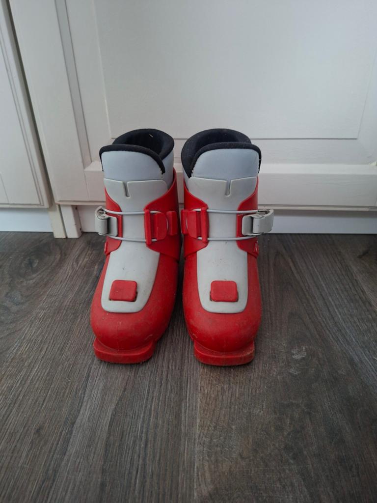 Nordica skischoenen voor kinderen 26/27, Sport en Fitness, Skiën en Langlaufen, Gebruikt, 100 tot 140 cm, Schoenen, Ophalen of Verzenden