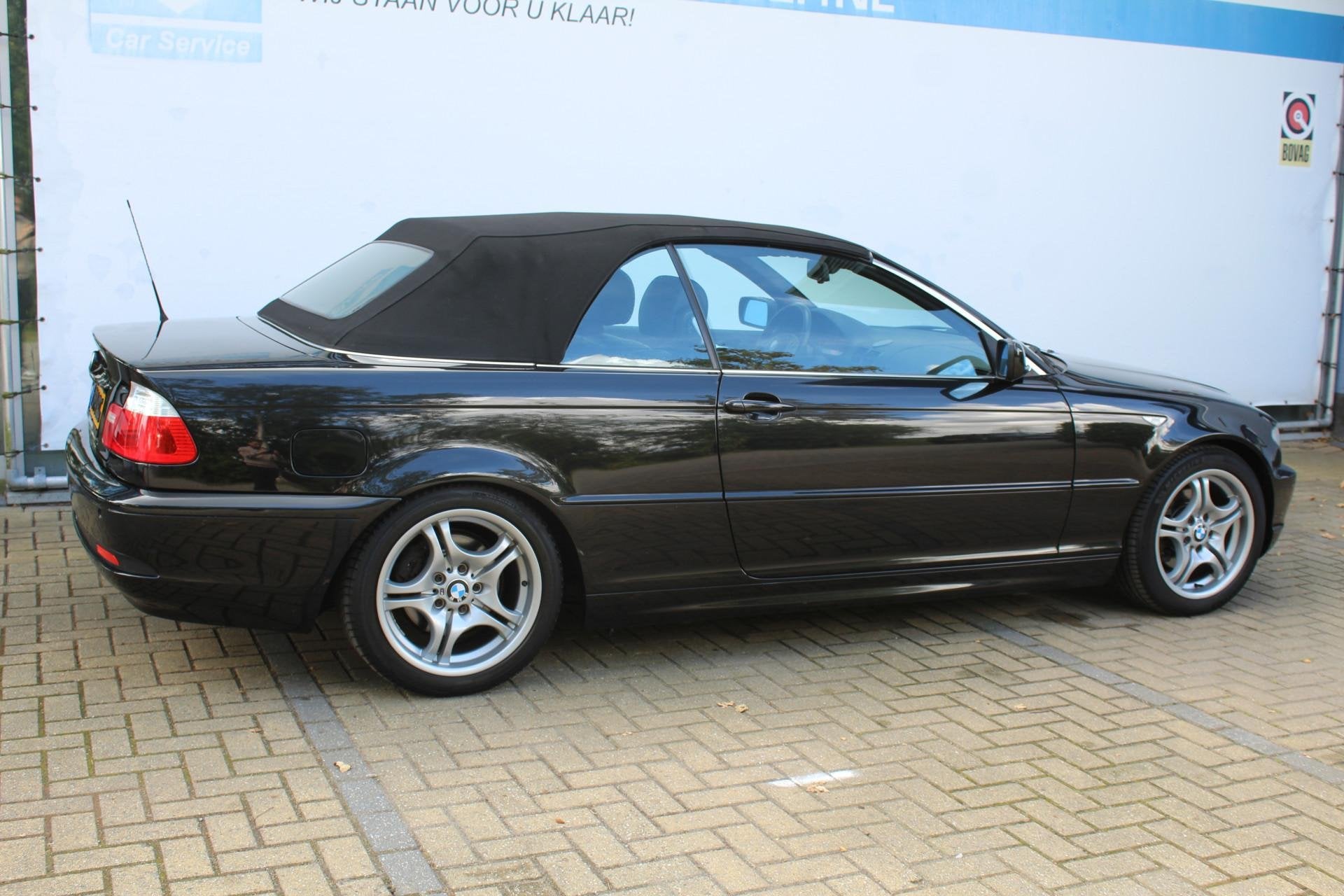 BMW 320CI Cabrio 2.2 Liter 6 Cilinder | Zeer nette staat! |, Auto's, BMW, 2171 cc, Automatische klimaatregeling, Gebruikt, Zwart