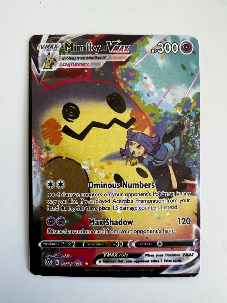 Mimikyu VMAX Pokémon Kaart - Beschadigd, Ophalen of Verzenden, Gebruikt, Losse kaart