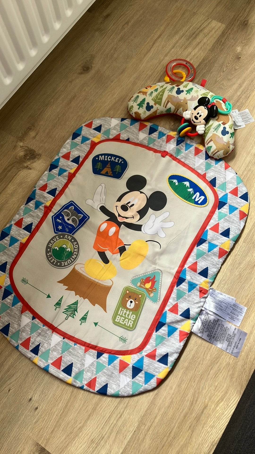 Mickey mouse buiktrainer incl. speelkleedje, Ophalen, Zo goed als nieuw