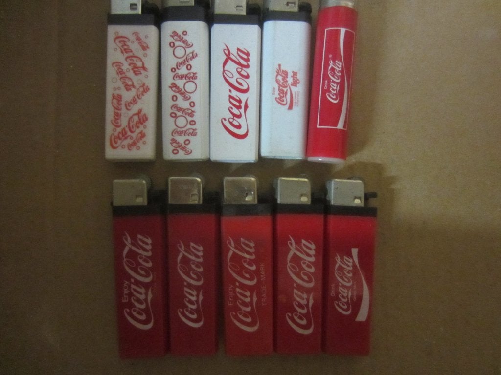 Diverse vintage COCA-COLA reclame aanstekers, Ophalen of Verzenden, Gebruikt, Gebruiksvoorwerp