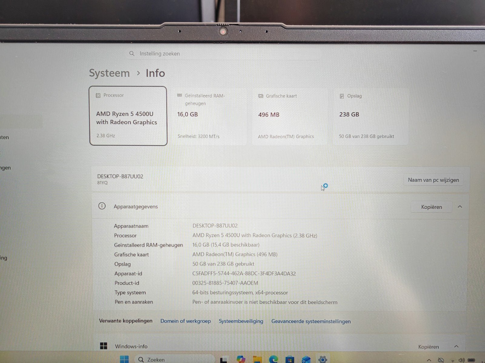 Te koop prachtige Lenovo laptop, Computers en Software, Windows Laptops, 256 GB, Met videokaart, 2 tot 3 Ghz, Ryzen 5 4500U