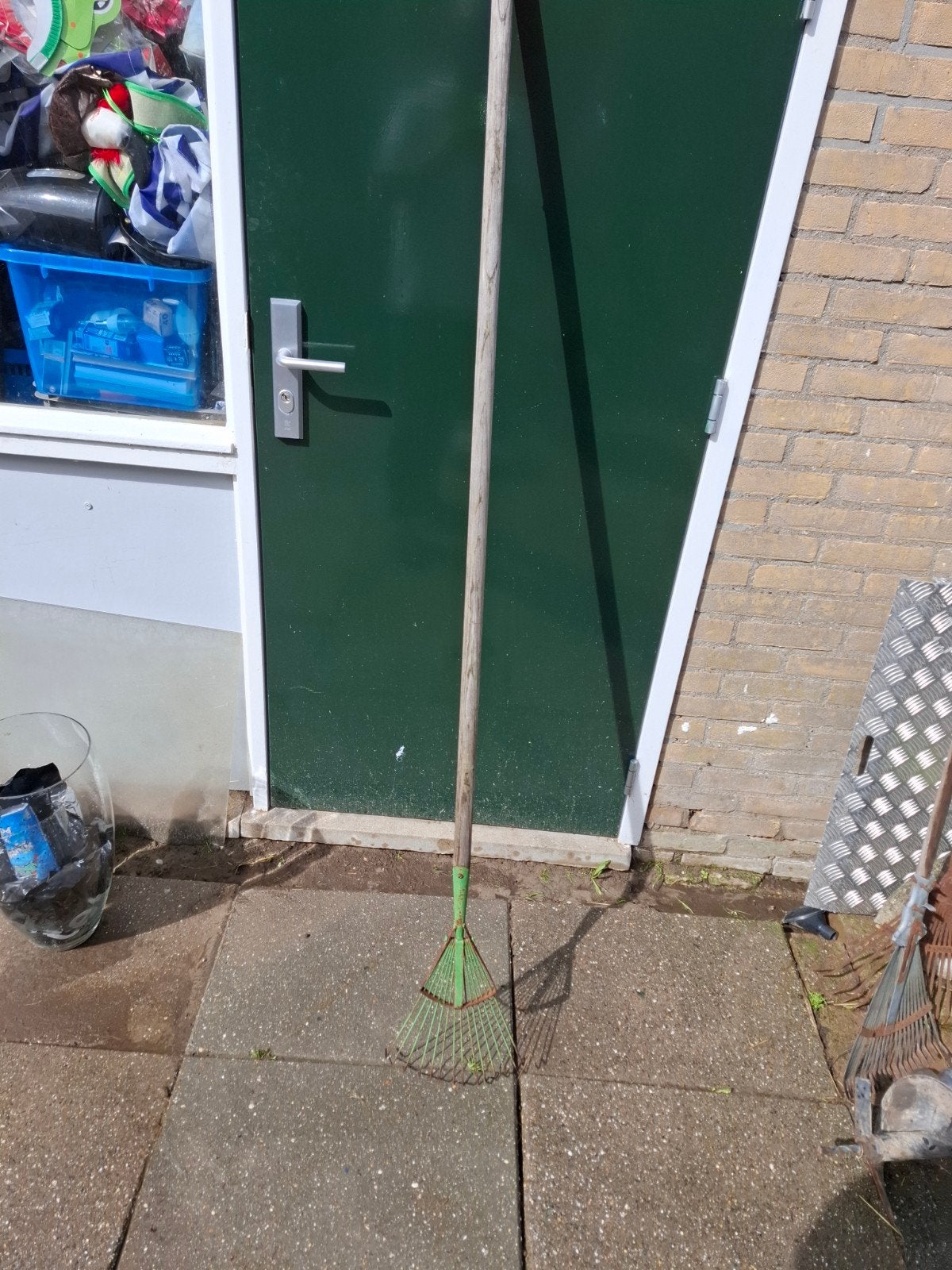 Hark met houten steel, Ophalen, Gebruikt, Hark