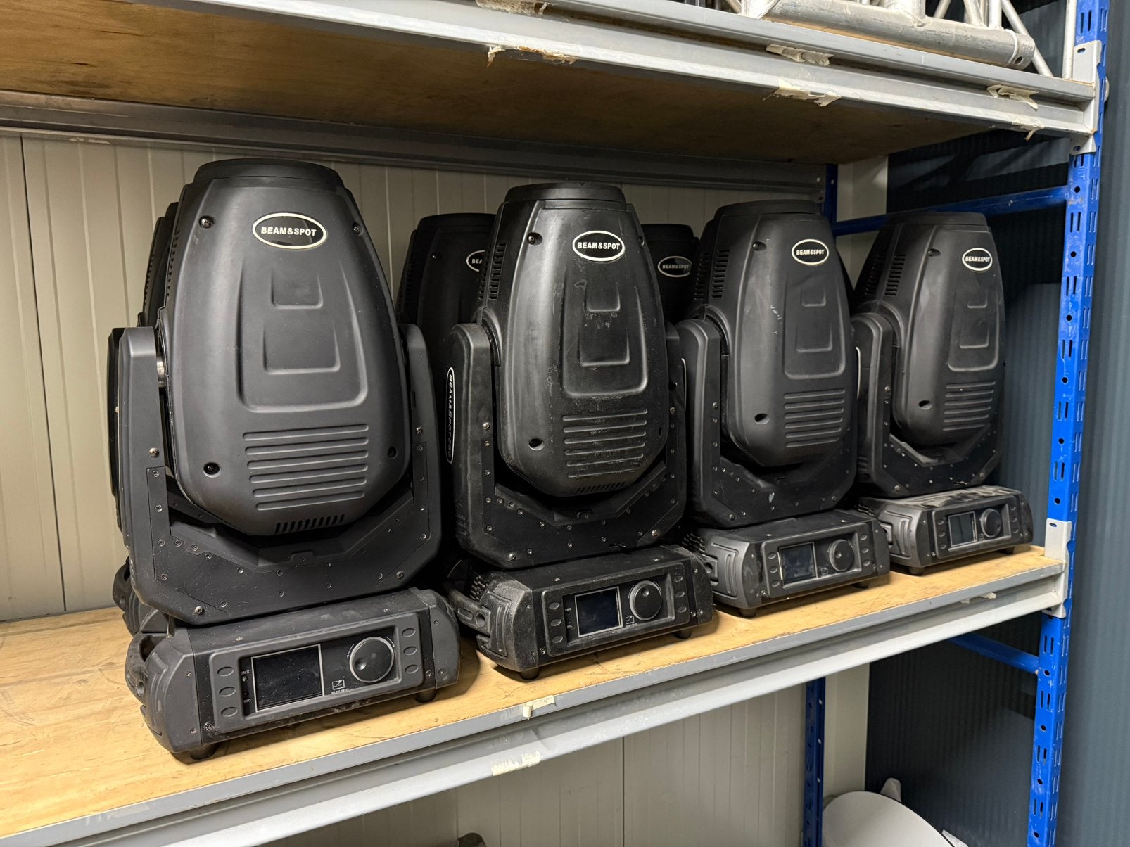 12x 280w pointe hybride movingheads - robe fixturefile, Muziek en Instrumenten, Licht en Laser, Ophalen, Gebruikt, Licht, Kleur