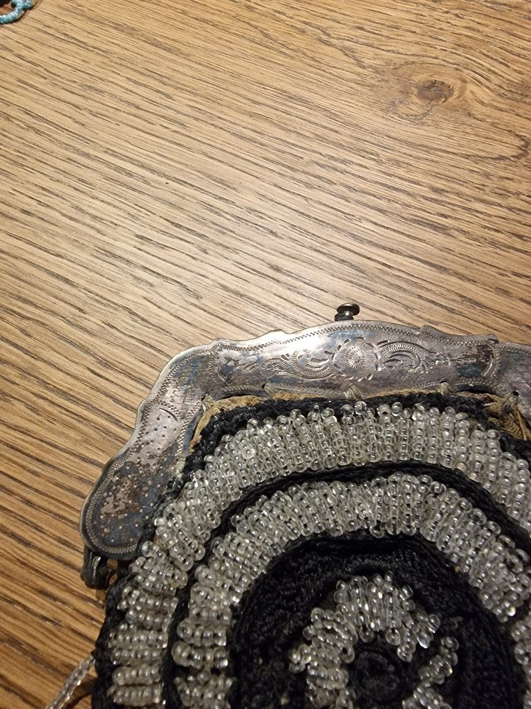 Zilveren beurs kralenbeurs tasje beugel, Antiek en Kunst, Ophalen of Verzenden, Zilver