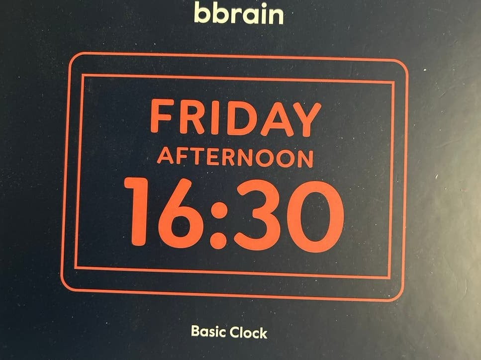 Bbrain Basic Clock Digitale Kalender Dagklok, Huis en Inrichting, Nieuw, Ophalen of Verzenden, Tafelklok, Digitaal