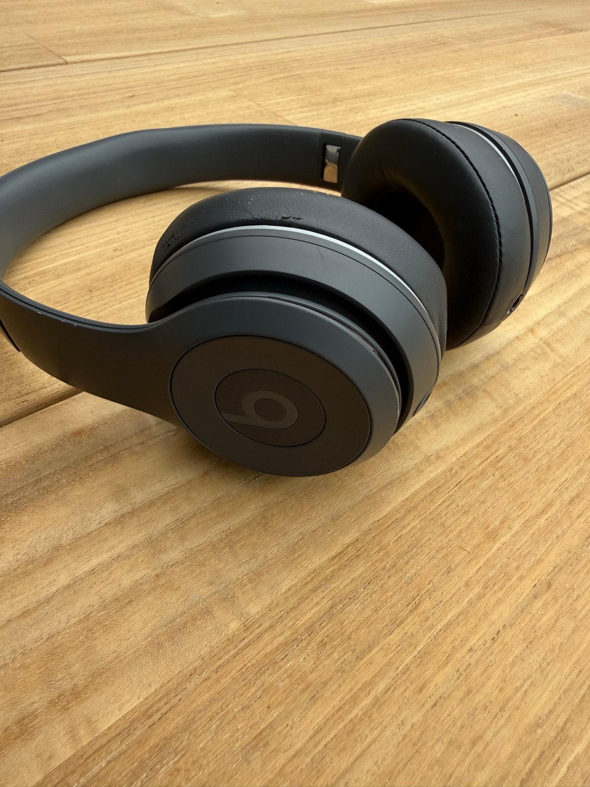 Beats Solo 3 Draadloze On-ear Koptelefoon - Zwart