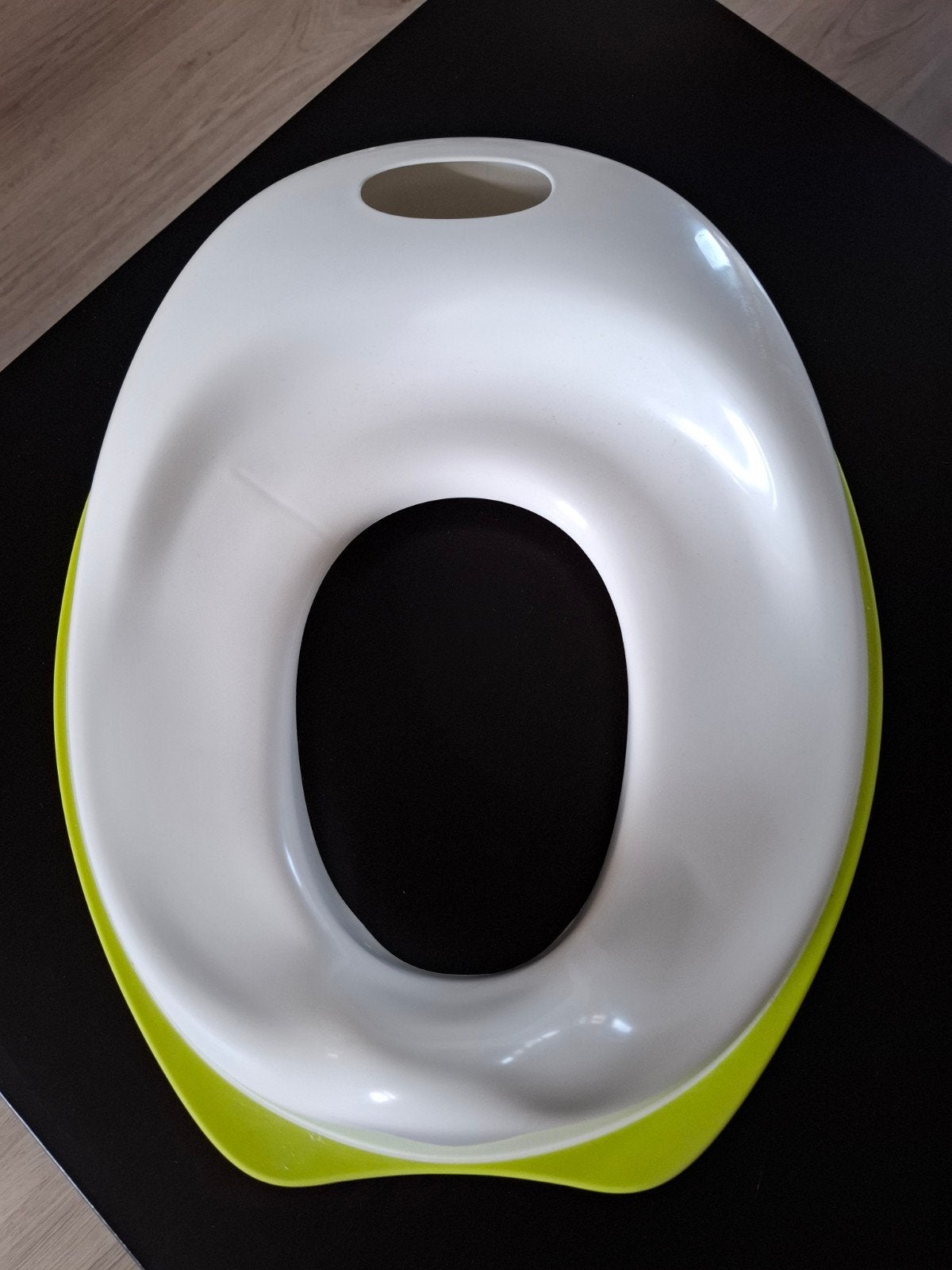IKEA TOSSIG Toiletbril Verkleiner - Wit/Groen, Ophalen of Verzenden, Zo goed als nieuw