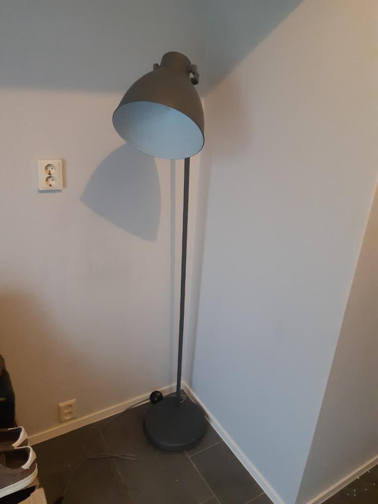 Moderne staande lamp - Donkergrijs, Ophalen, Gebruikt, Metaal, 150 tot 200 cm