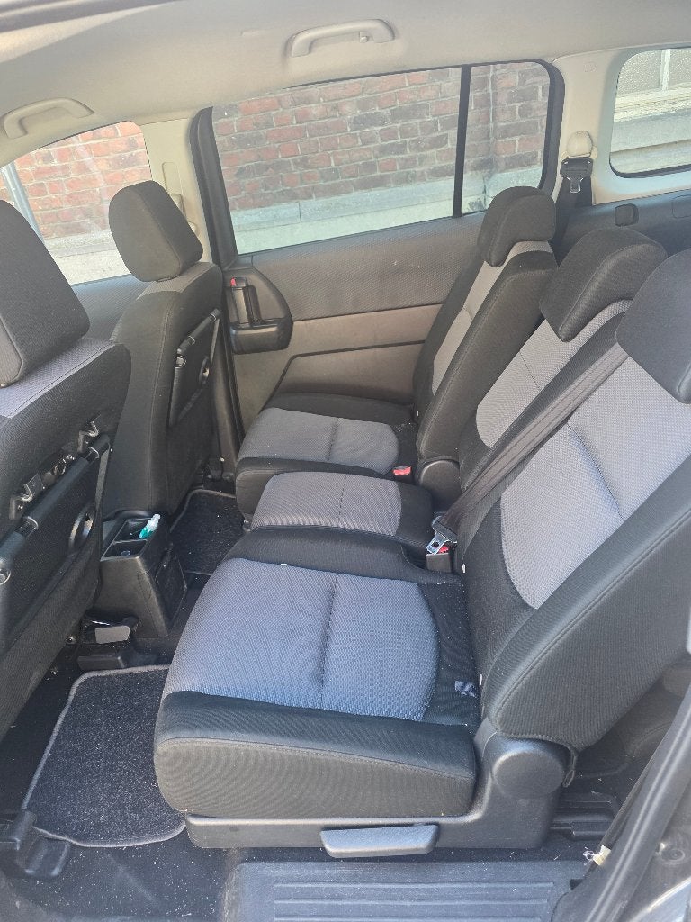 Foto 10 van Mazda 5 1.8 2005 Grijs