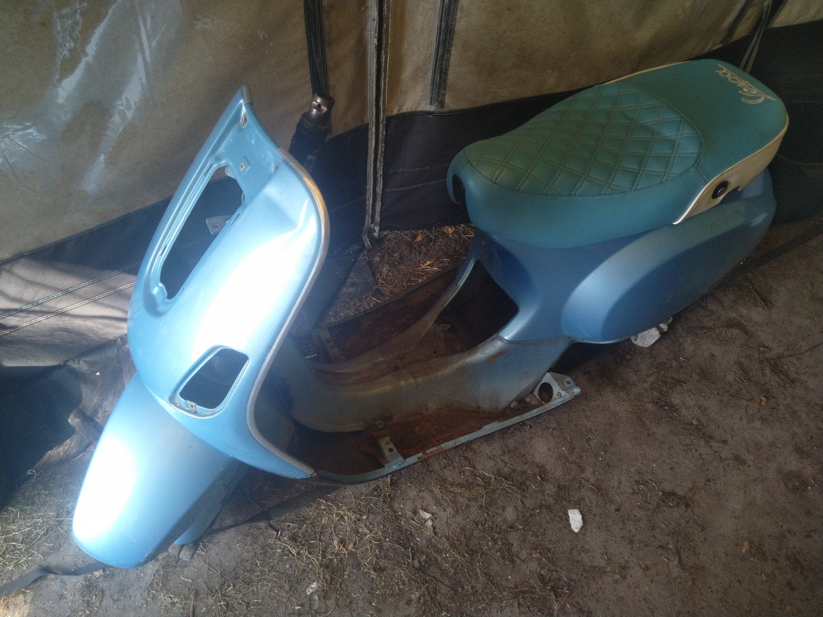Vespa piaggio lx sc50 blauw frame + onderdelen geel kenteken, Ophalen